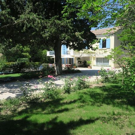 Bed and Breakfast La Luberonne Lourmarin Exterior foto