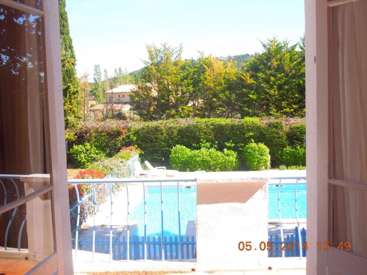Bed and Breakfast La Luberonne Lourmarin Exterior foto